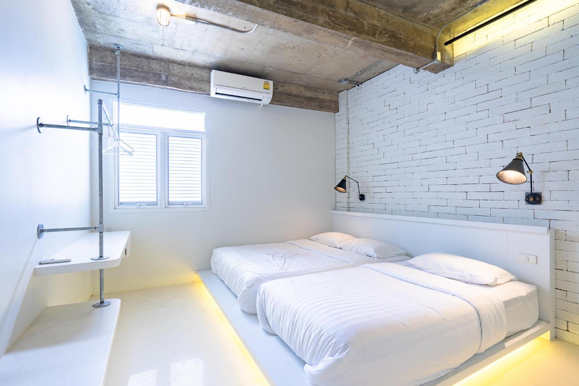 Siam Plug In Hostel Bangkok Rum bild